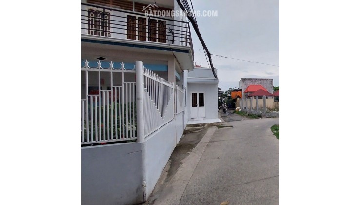 Bán gấp nhà tại Xã Bình Chánh, huyện Bình Chánh., nở hậu chữ L 6m .Giá giảm mạnh, chưa tới 3 tỷ đồng.